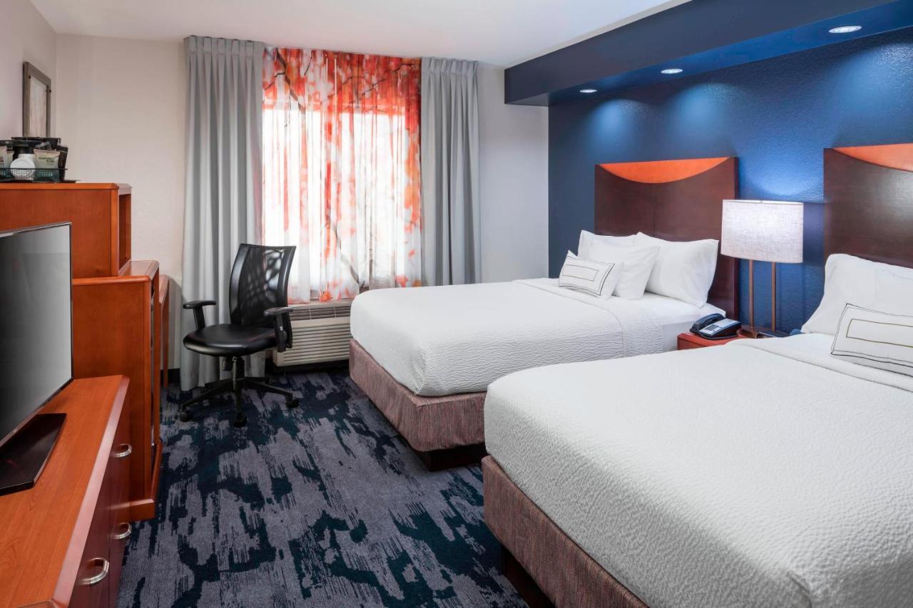 Fairfield Inn & Suites By Marriott Austin Parmer Tech Ridge Exterior photo